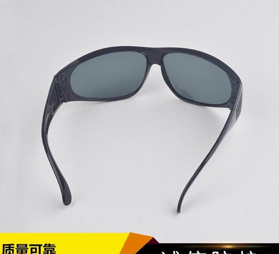 0元/副 最小采购量:0副 型号:209 类型:防护眼镜 产品详情 生产销售